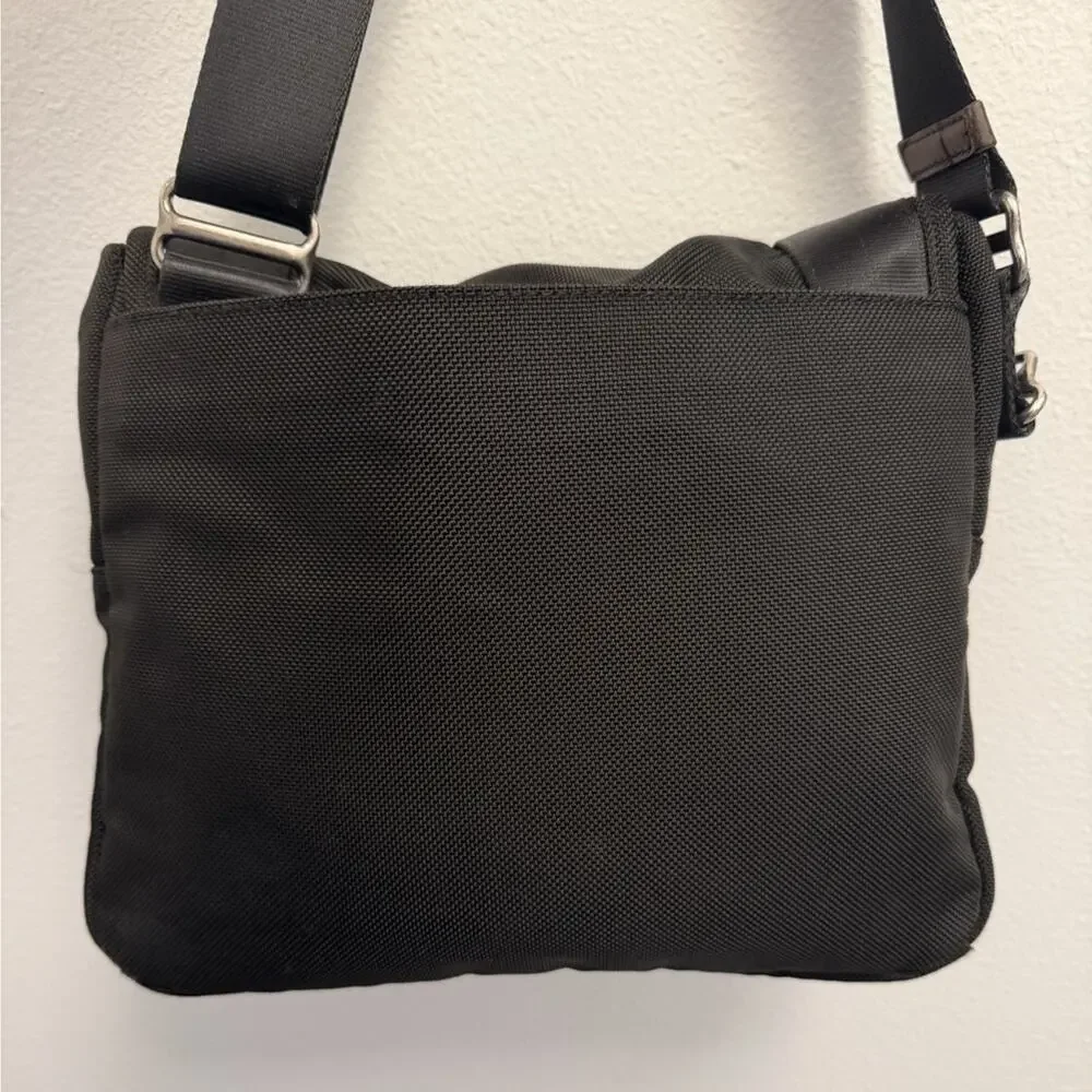 TUMI Alpha Ballistic Nylon Messenger Crossbody Laptop Bag Black Brown Leather